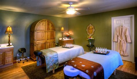 Massage Therapist & Day Spa in Fredericksburg TX .